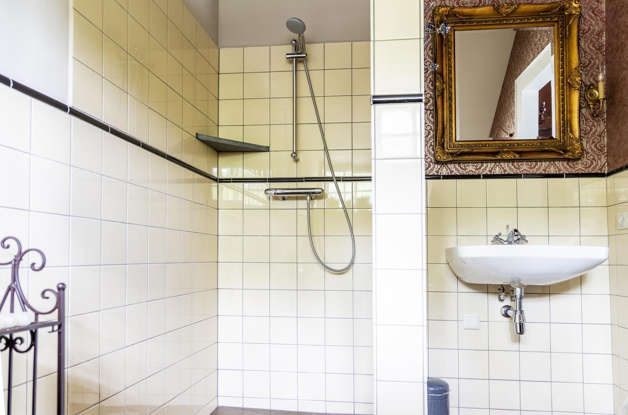 De Vrolijcke Bosmuis Bed and Breakfast Bergeijk Esterno foto